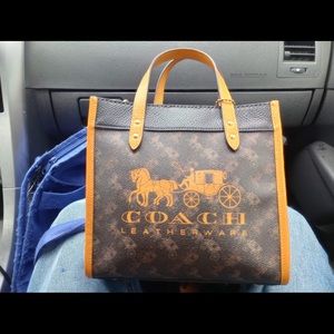 Brand new coach purse